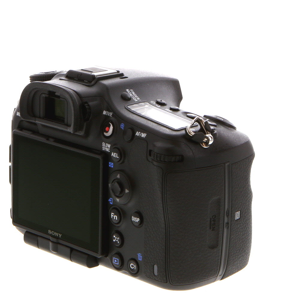 SONY　α290　一眼レフカメラ Amazon.com : Sony Alpha A290L 14.2 MP Digital SLR Camera with 18