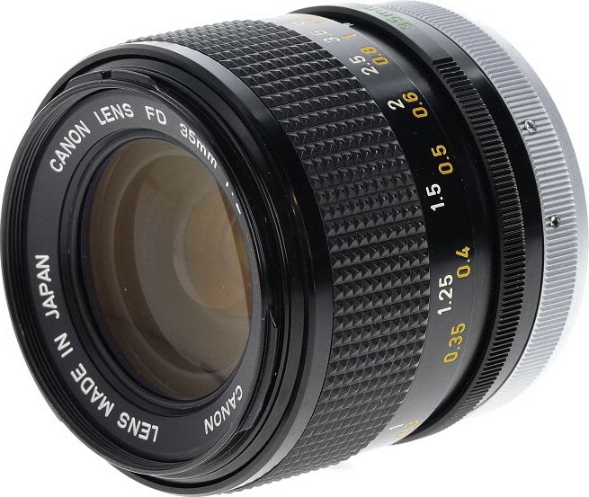 Canon FD 35mm f/2 Lens