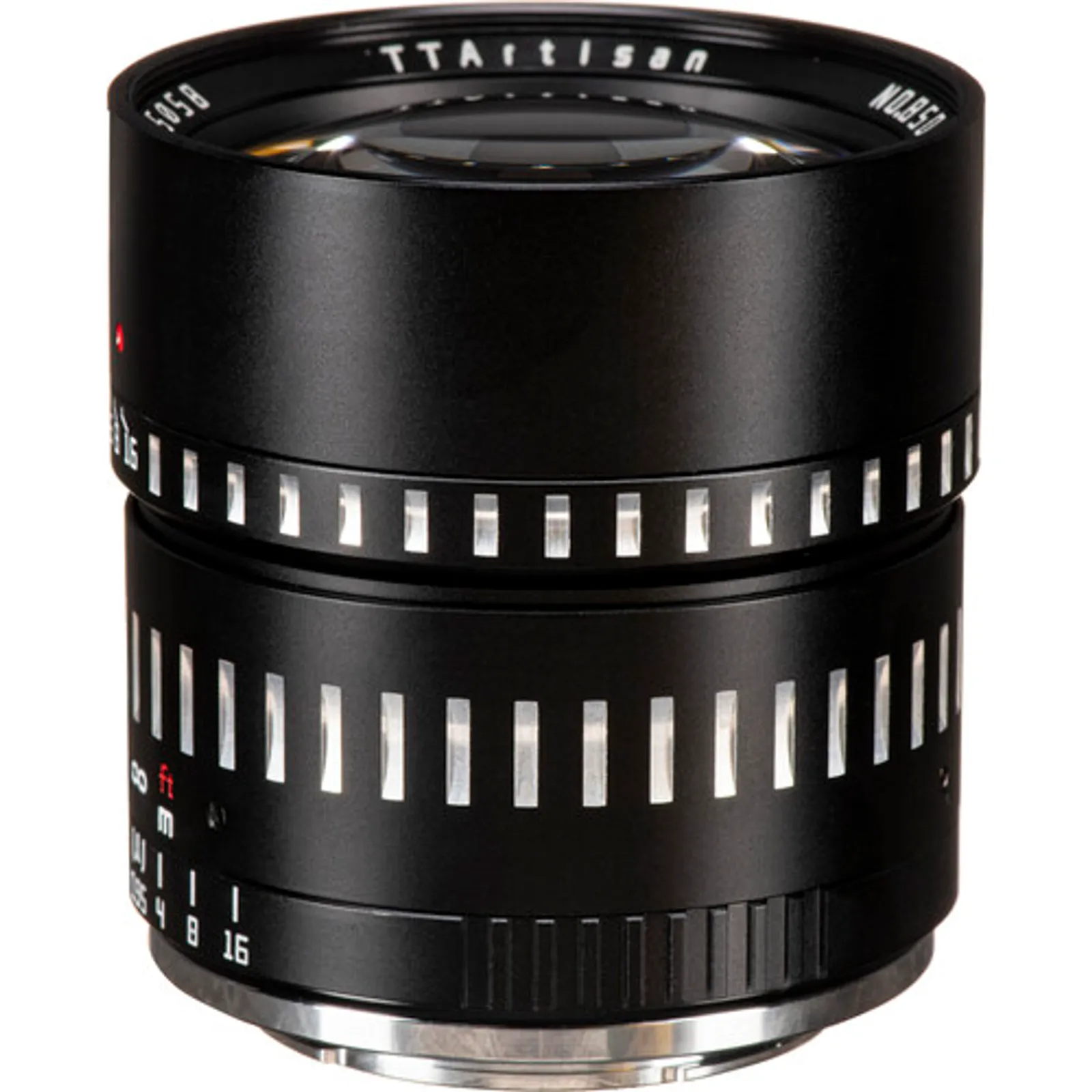 TTArtisan 50mm f/0.95