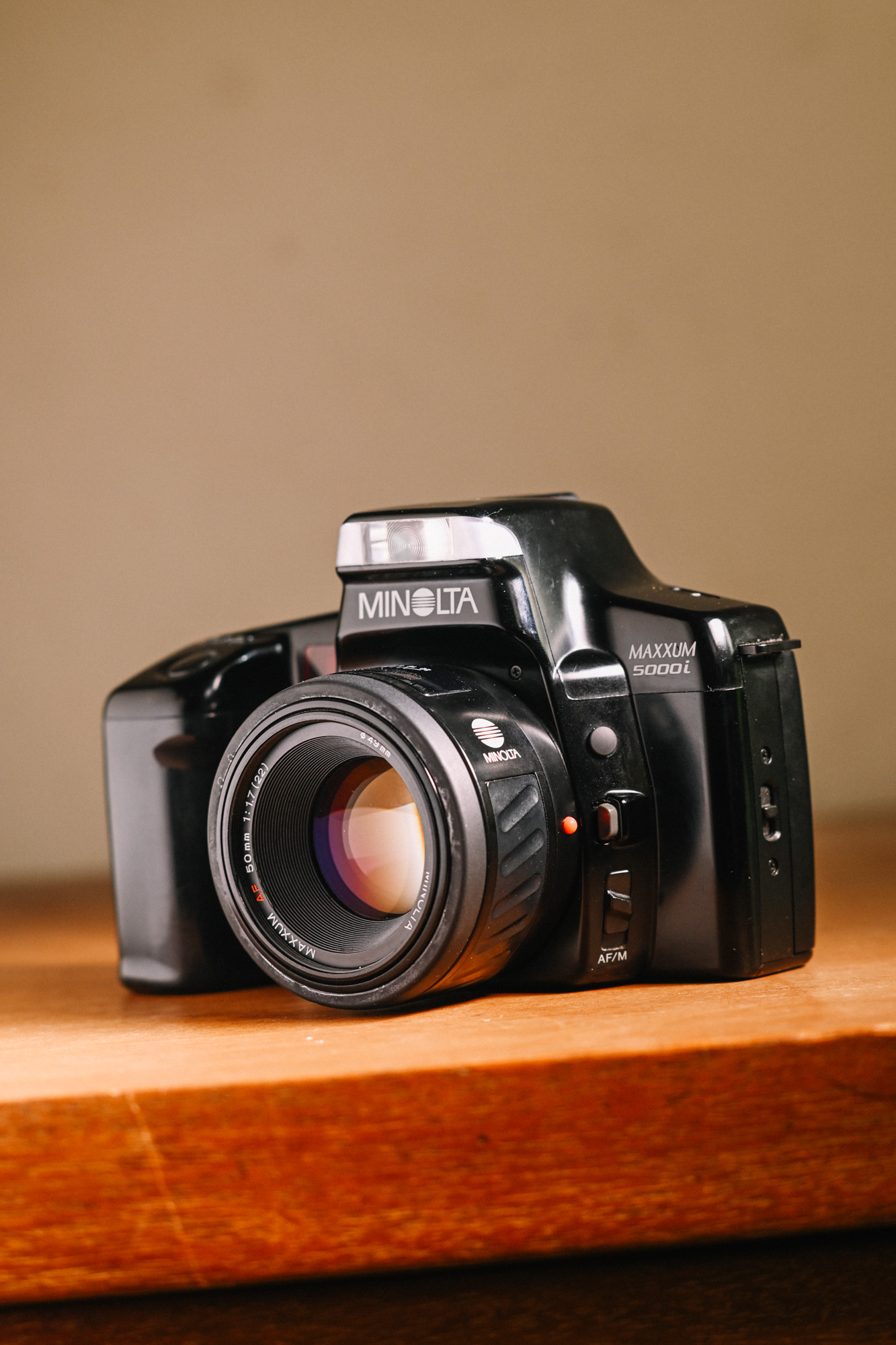 Minolta Maxxum 5000 Film Camera