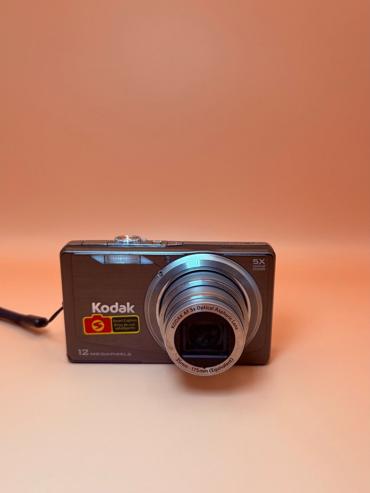 Kodak EasyShare MD81 Point & Shoot Camera