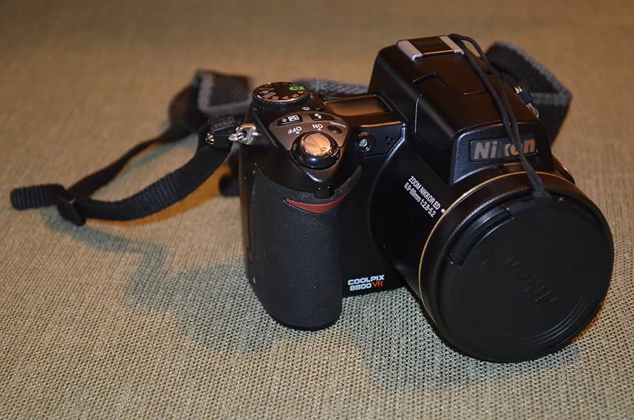 Nikon Coolpix 8800 8MP Digital Camera