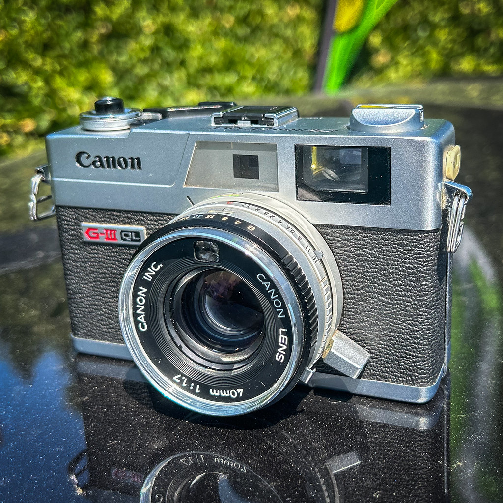 Canon Canonet QL17 35mm Camera