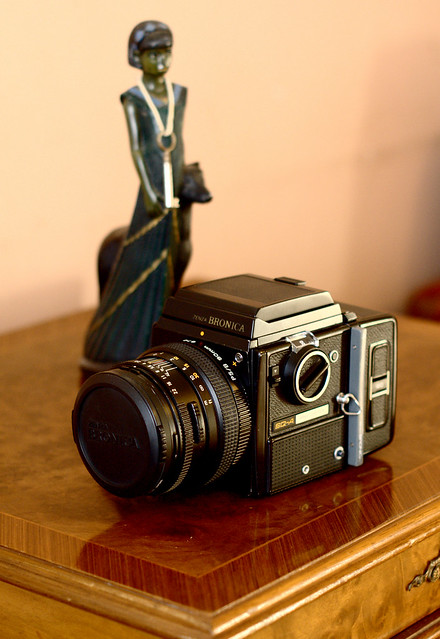 Bronica SQ Medium Format Film Camera