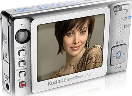 Kodak EasyShare V550 Point & Shoot Camera