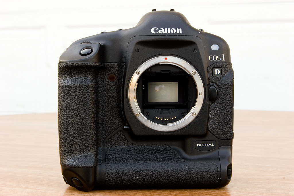 Canon EOS-1D (2001) Professional Digital SLR