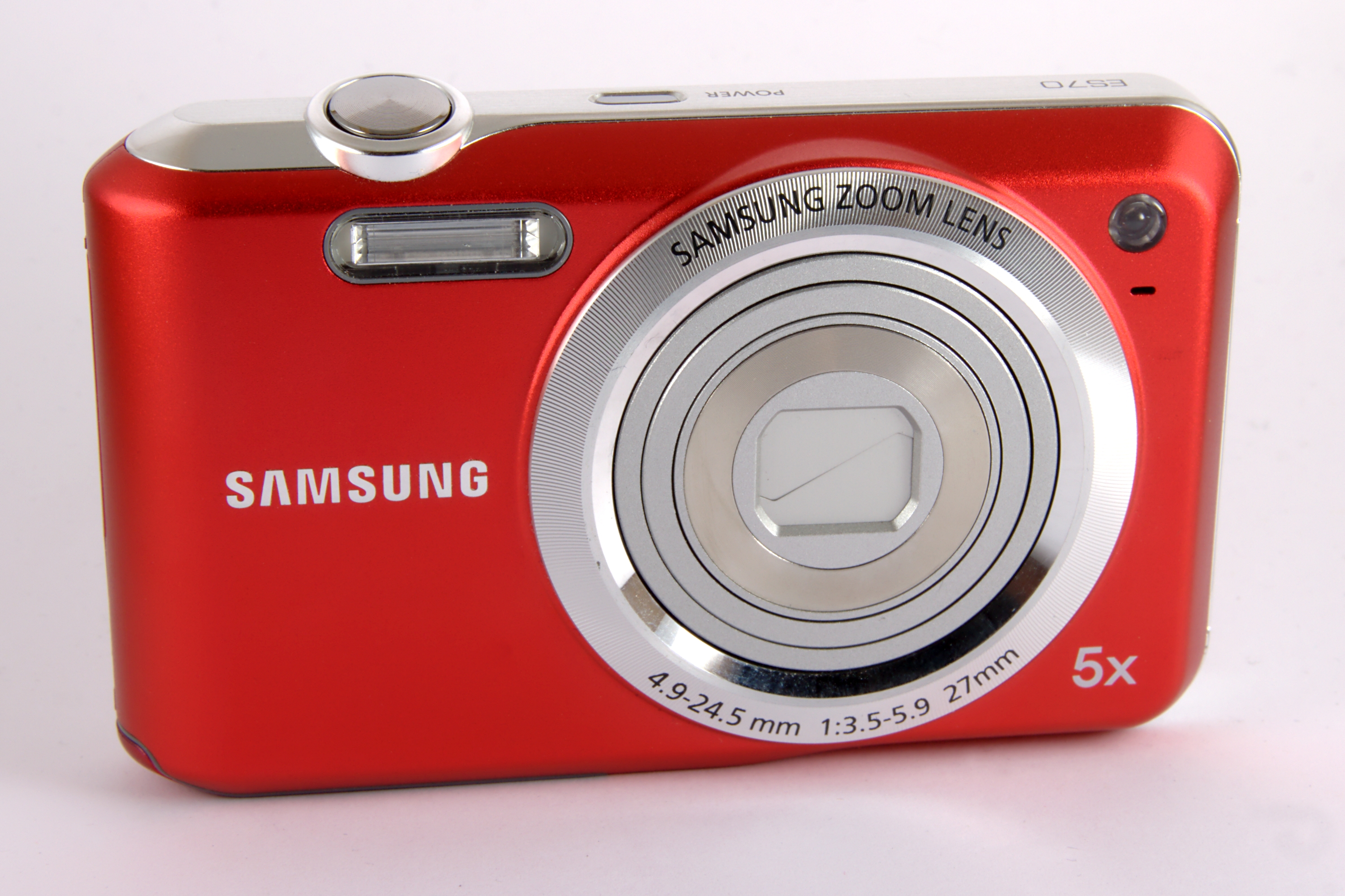 Samsung ES70 Point & Shoot Camera