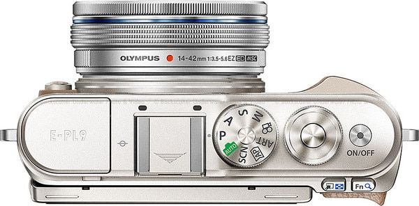 Olympus PEN E-PL9 Mirrorless Camera