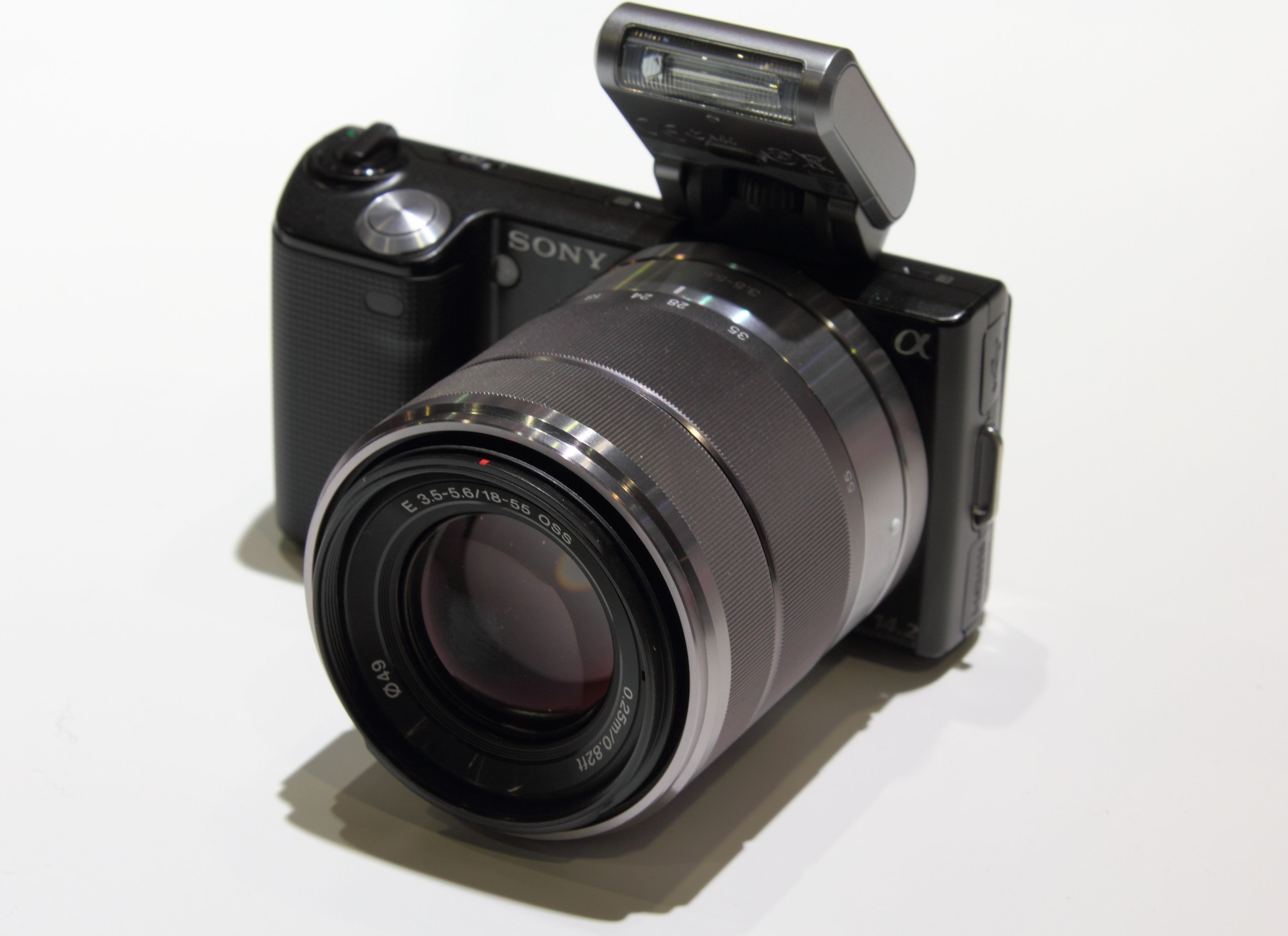 Sony NEX-5 Mirrorless Camera — Specs, Reviews, Used Prices | GearFocus