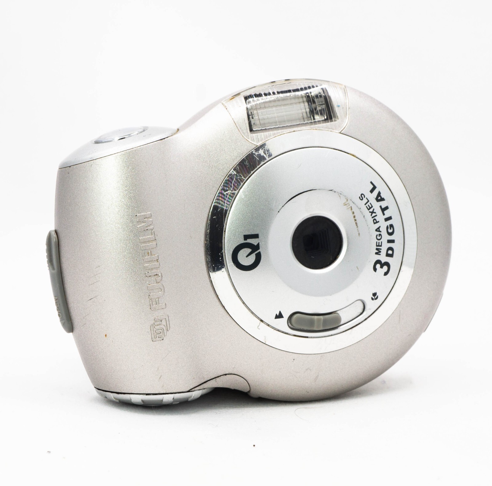 【動作確認済み】FUJIFILM Q1 DIGITAL Fujifilm Digital Q1 Compact Camera Used — For Sale,… | GearFocus