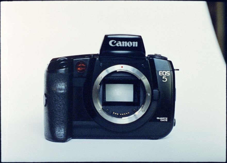 Canon EOS 5 Film Camera — Specs, Reviews, Used Prices | GearFocus