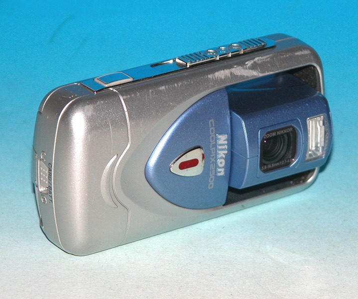 Nikon E2500 Compact Camera Used — For Sale, Specs &… | GearFocus