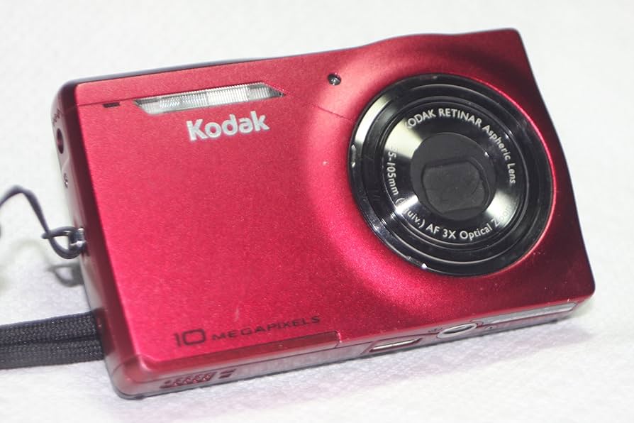 Kodak EasyShare M1033 Point & Shoot Camera