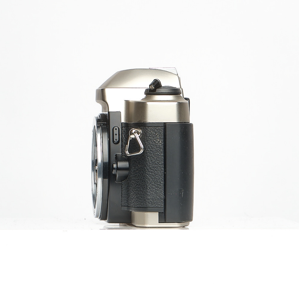 Nikon FM10 Film Camera